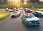 金年会官方-NBA总决赛焦点战，湖人队稳稳击败深圳队，跨界对决创历史