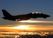 -西亚卡姆关键爆发助快船力克太阳，冠军之路显曙光