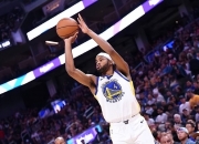 金年会集团-勇士队后卫球员成为比赛关键人物