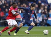 JNH体育-包含里尔连战两支球队，主场战胜巴黎圣日耳曼的词条