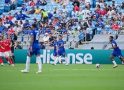 金年会电子-包含切尔西客场逆转胜利，提升排名的词条