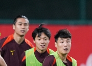 金年会-中国足球比赛中球员风采耀眼绽放