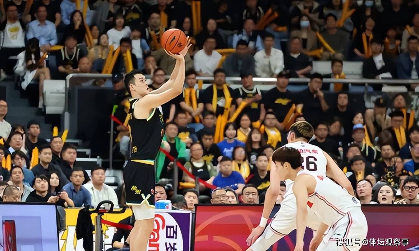 包含全队奋力追赶,球员团结一心奉献拼搏精神的词条 包含全队奋力追赶,球员团结一心奉献拼搏精神的词条