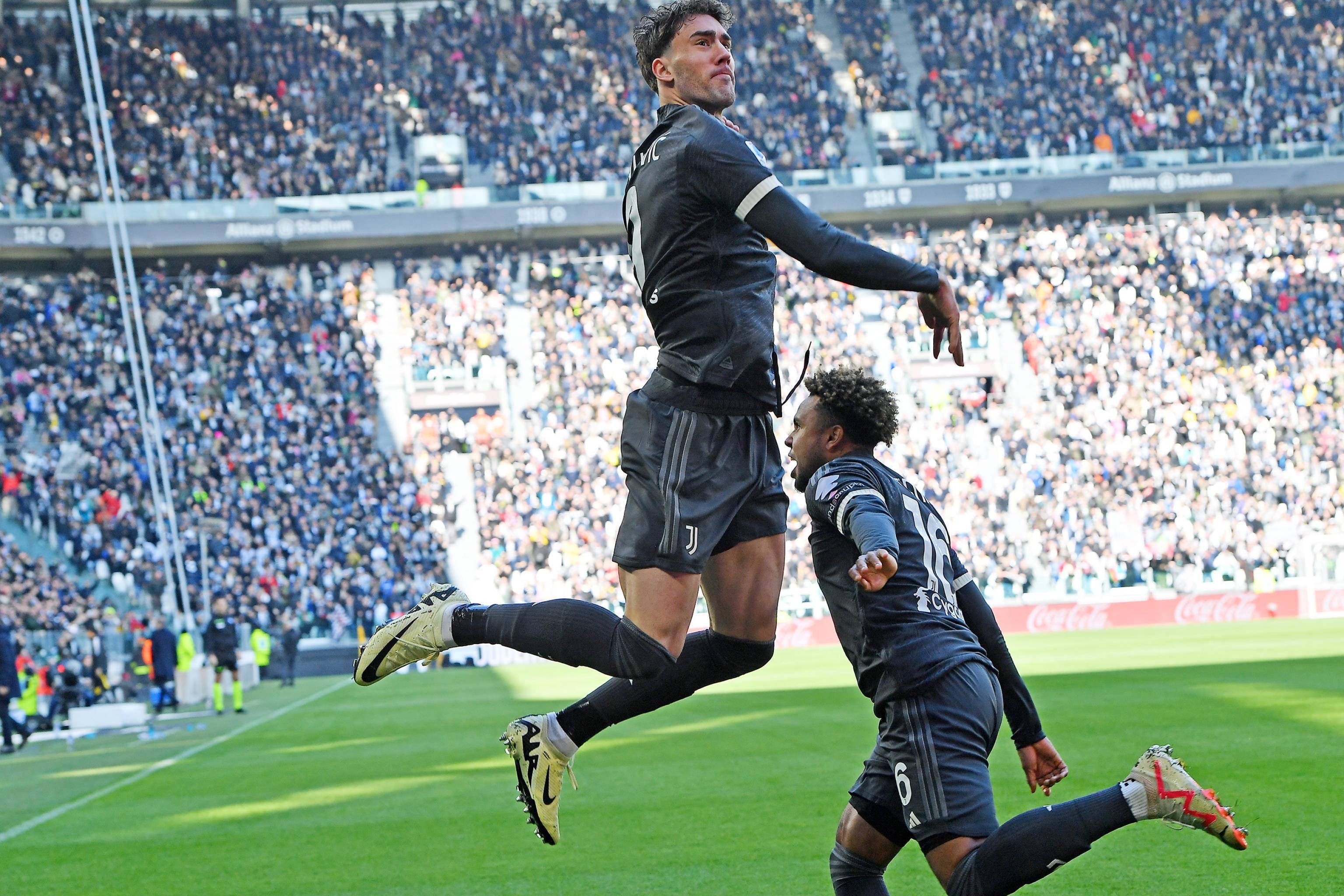 尤文图斯教练组充满信心,备战佛罗伦萨比赛的简单介绍 尤文图斯教练组充满信心,备战佛罗伦萨比赛的简单介绍