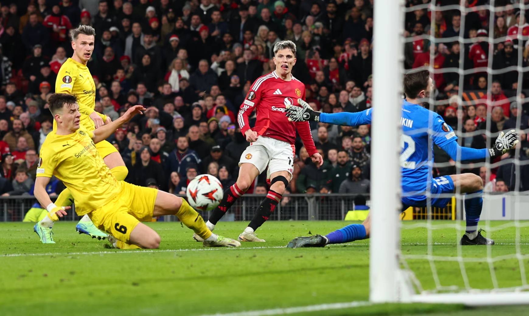 拉齐奥胜利带来士气大增,冲击联赛前列的简单介绍 拉齐奥胜利带来士气大增,冲击联赛前列的简单介绍