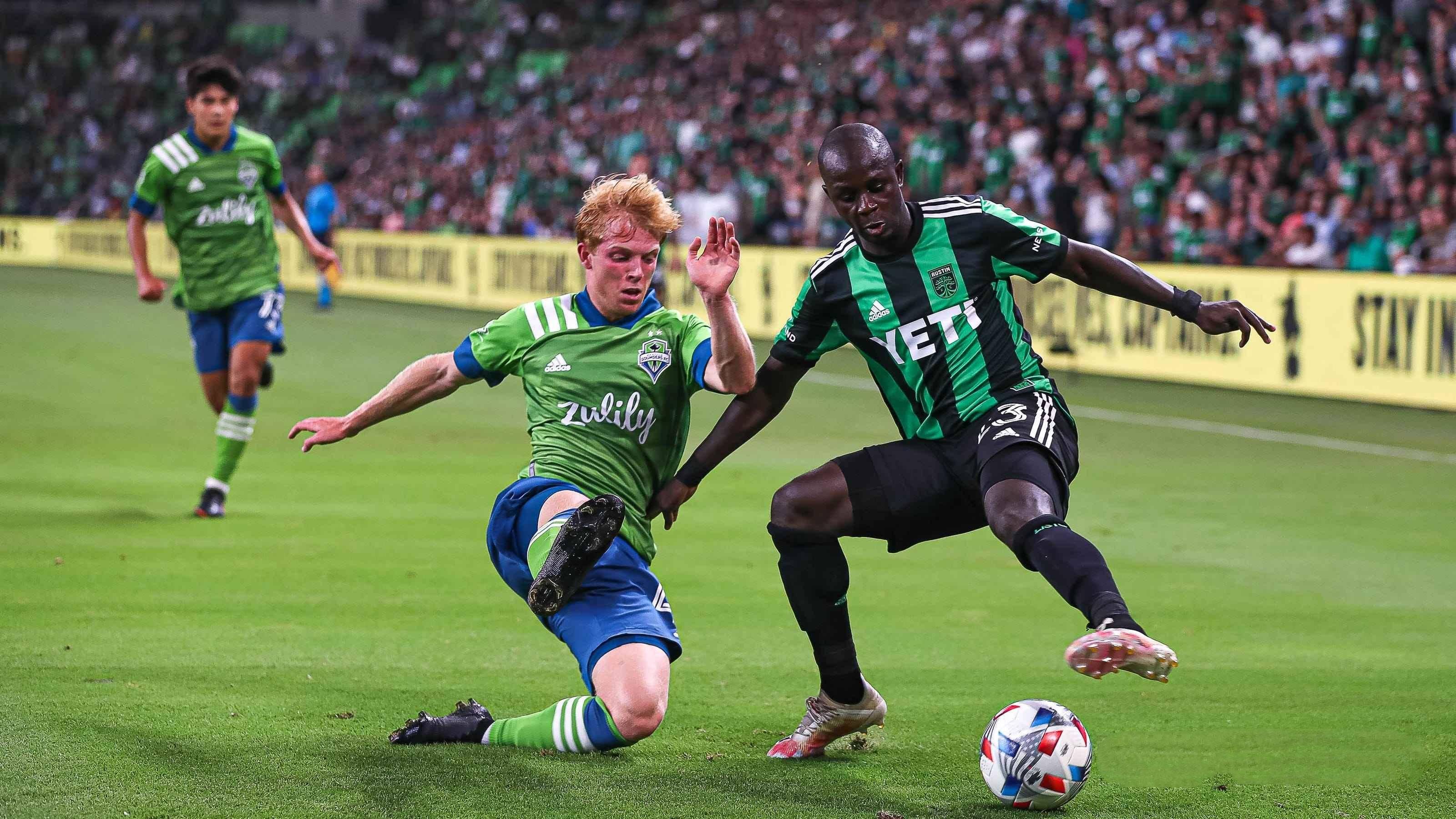 激情四射的足球比赛,赛场燃情火热势不可挡的简单介绍 激情四射的足球比赛,赛场燃情火热势不可挡的简单介绍