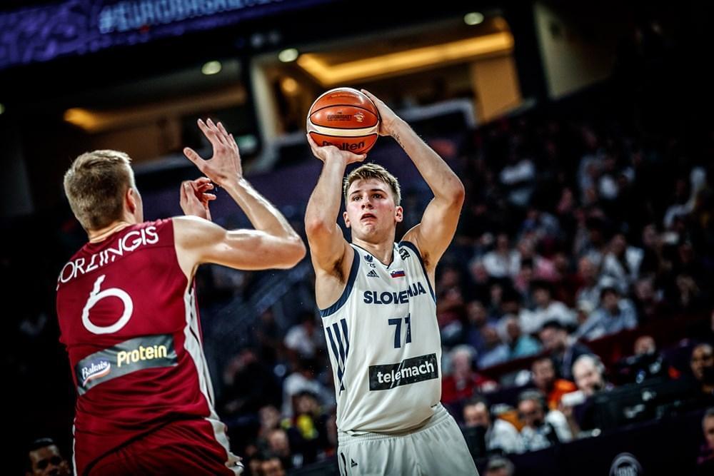 包含波兰遭遇波风波,意大利横扫晋级欧锦赛的词条 包含波兰遭遇波风波,意大利横扫晋级欧锦赛的词条