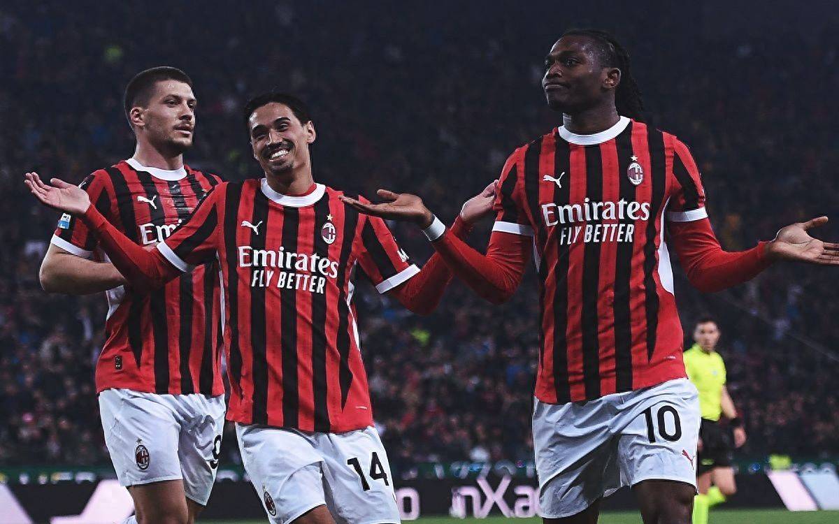 关于熟悉战术变化展现出色,球队整体配合更紧密的信息 关于熟悉战术变化展现出色,球队整体配合更紧密的信息