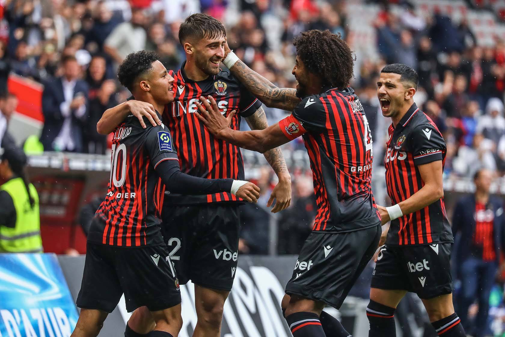 包含里昂客场遭尼斯逆转,遗憾失利的词条 包含里昂客场遭尼斯逆转,遗憾失利的词条