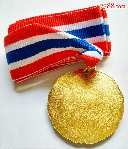 挪威选手在射击比赛中获得奖牌 挪威选手在射击比赛中获得奖牌