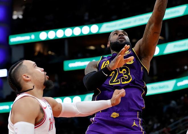 火箭恐尤手险,后素马刺大胜的简单介绍 火箭恐尤手险,后素马刺大胜的简单介绍