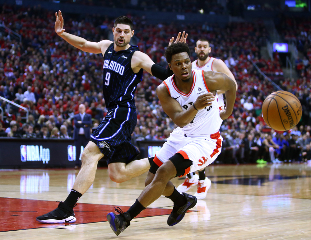 猛龙主控处子秀，率队逆转击败对手的简单介绍