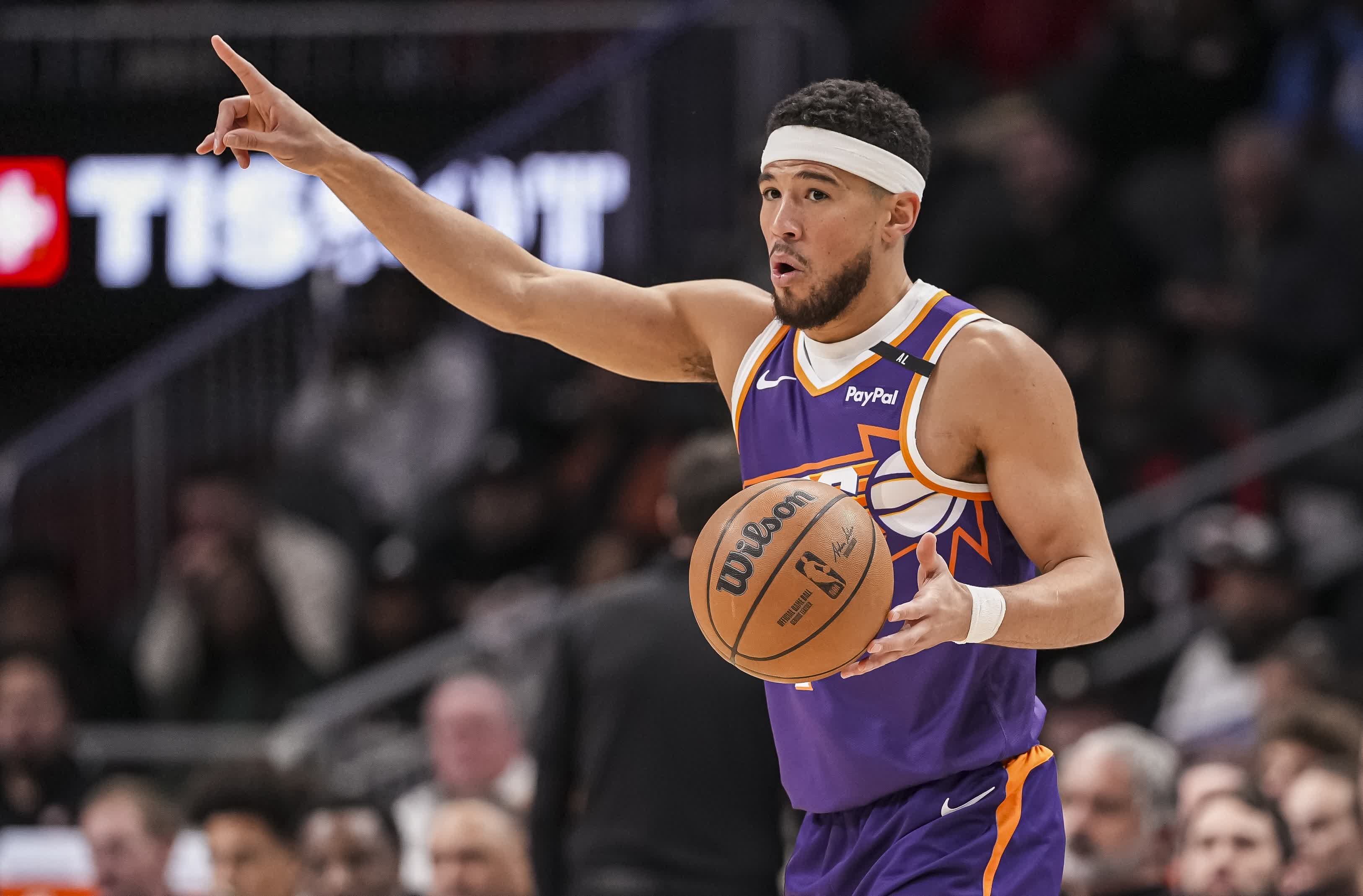 太阳惜败马刺，布克独得40分