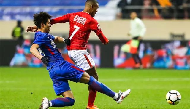 包含防线瓦解!球队后防频频失误,需加强整顿的词条 包含防线瓦解!球队后防频频失误,需加强整顿的词条