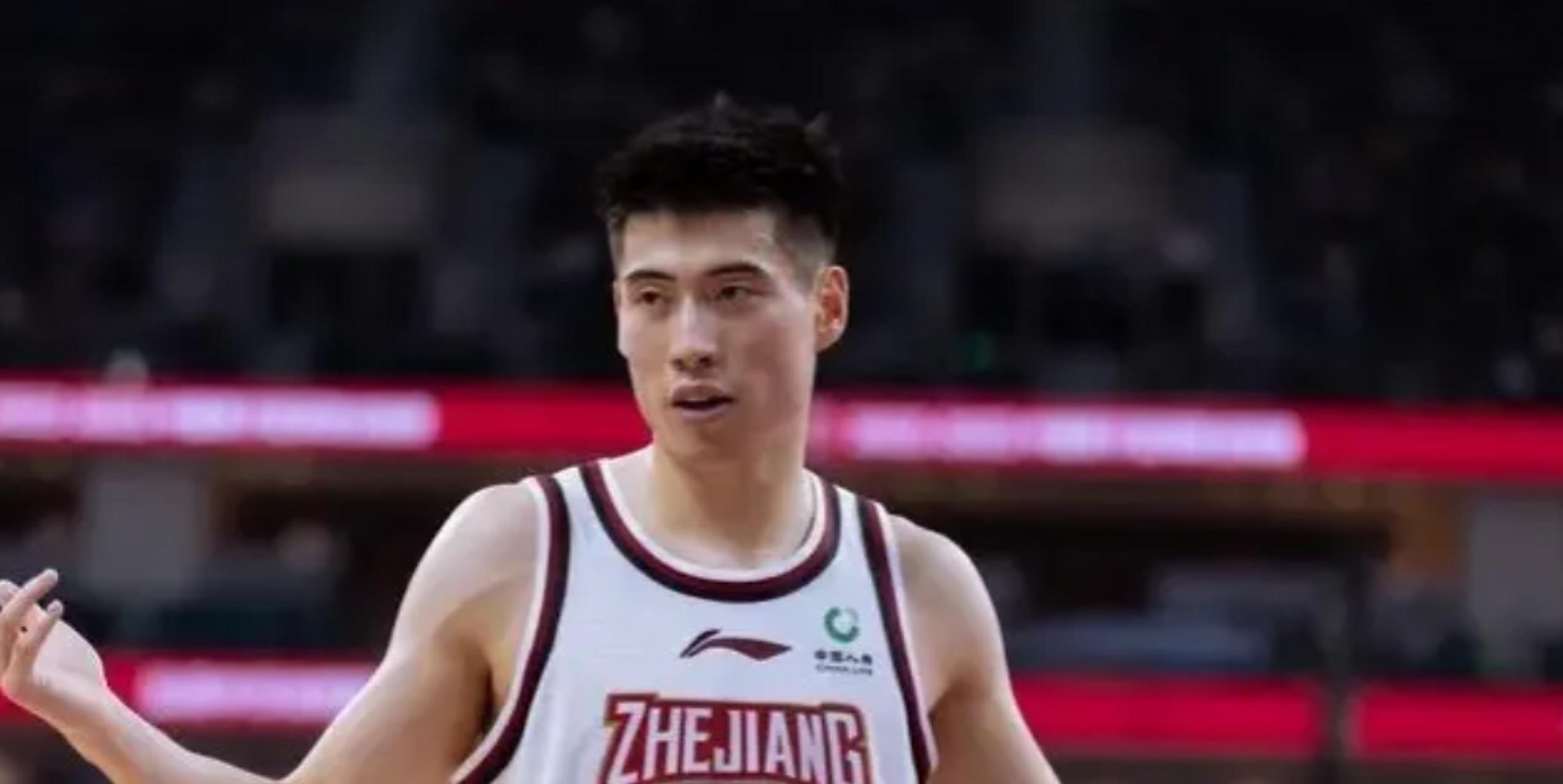 浙江男篮遭遇五连败,斩获季后赛悬念 浙江男篮遭遇五连败,斩获季后赛悬念