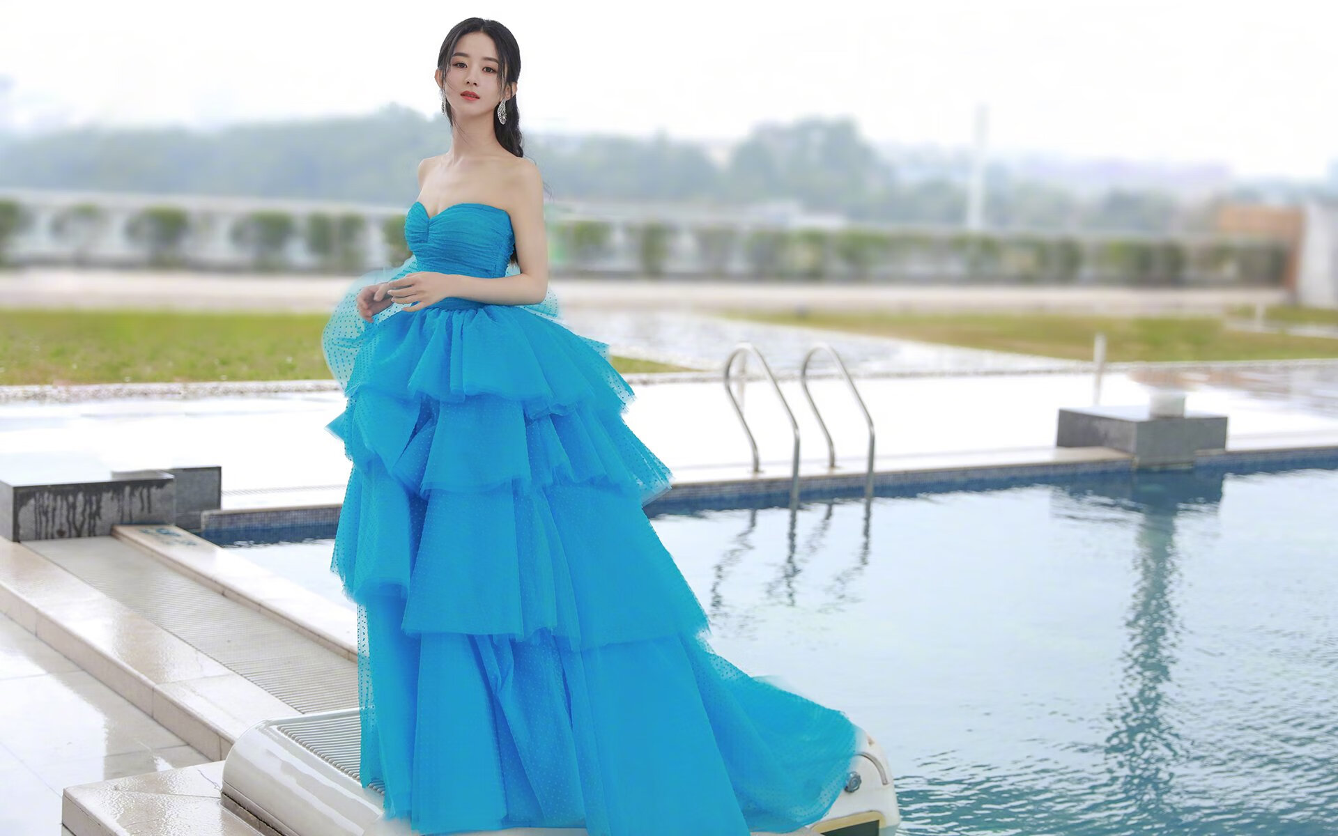 德甲争冠激战正酣,罗马火力压制马竞彰显欧洲足球魅力