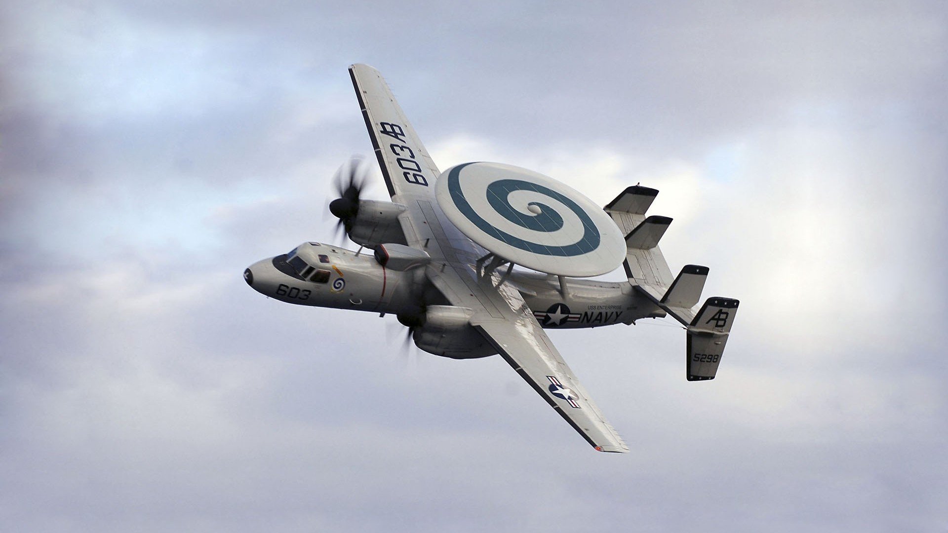 西决生死战焦点，丹麦力克尼斯，欧洲足球舞台再掀波澜