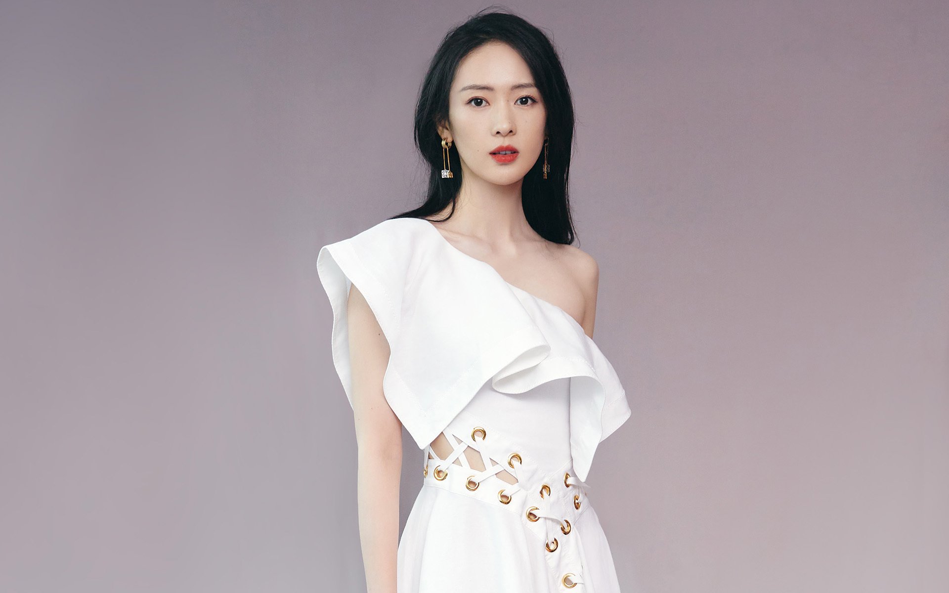 若日尼奥爆发助安哥拉斩落那不勒斯，草根足球的逆袭赞歌