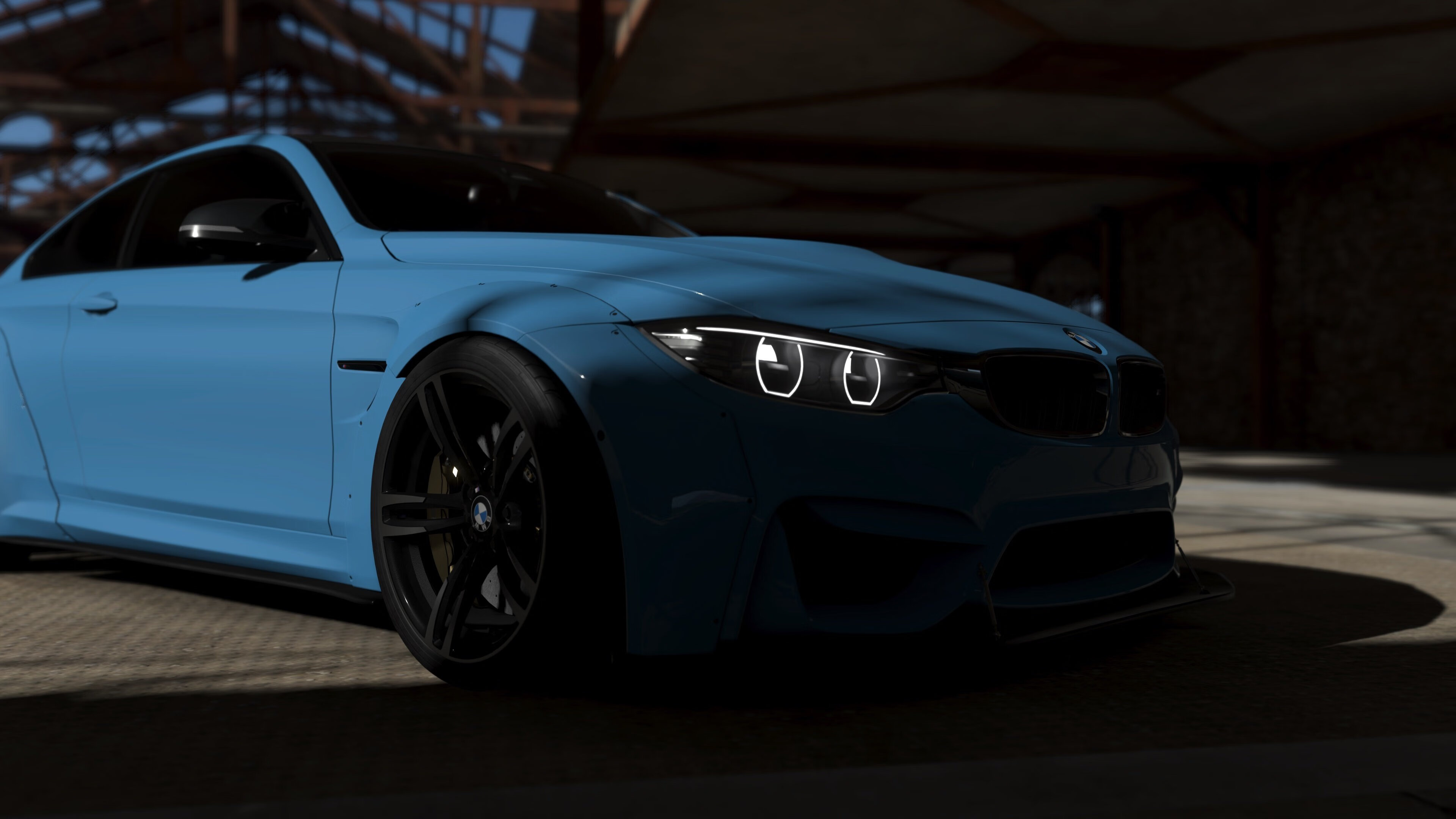 F1赛道轰鸣夜，武切维奇在另一个赛场投出制胜圈