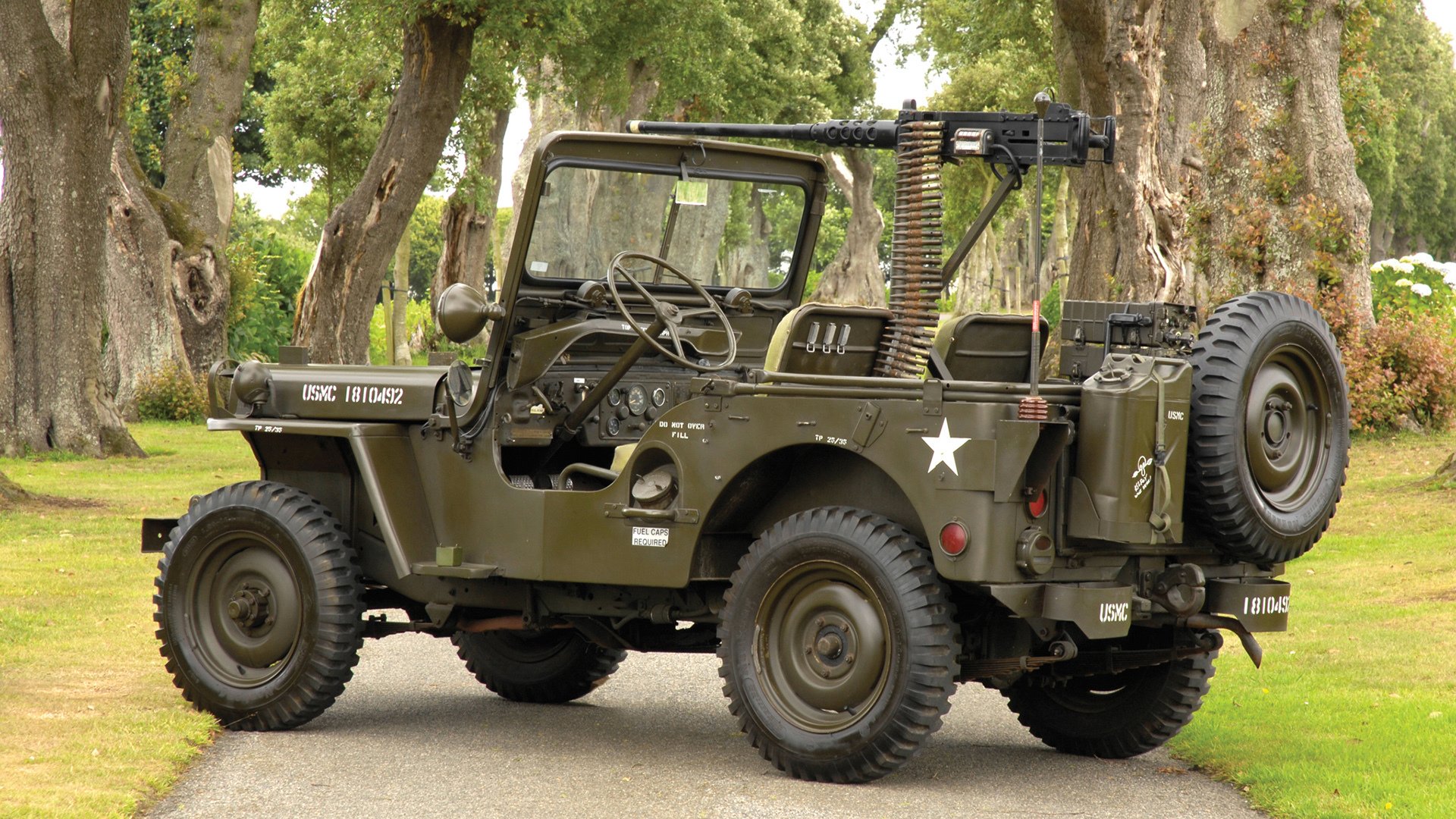 篮球世界的双重奏，篮网击溃快船，浓眉在美加墨世界杯接管比赛